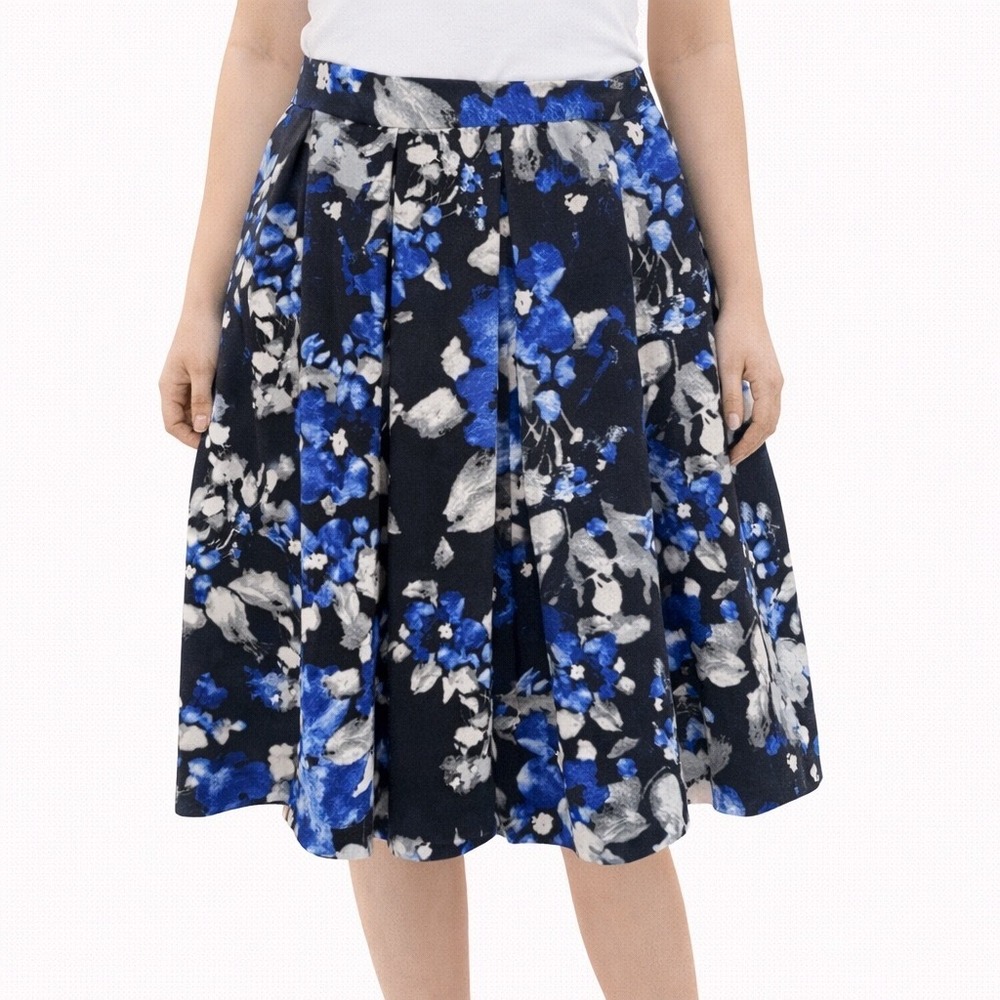 Tamari Arthur S Levine Petite Royal Floral‎ Skirt Size 4P